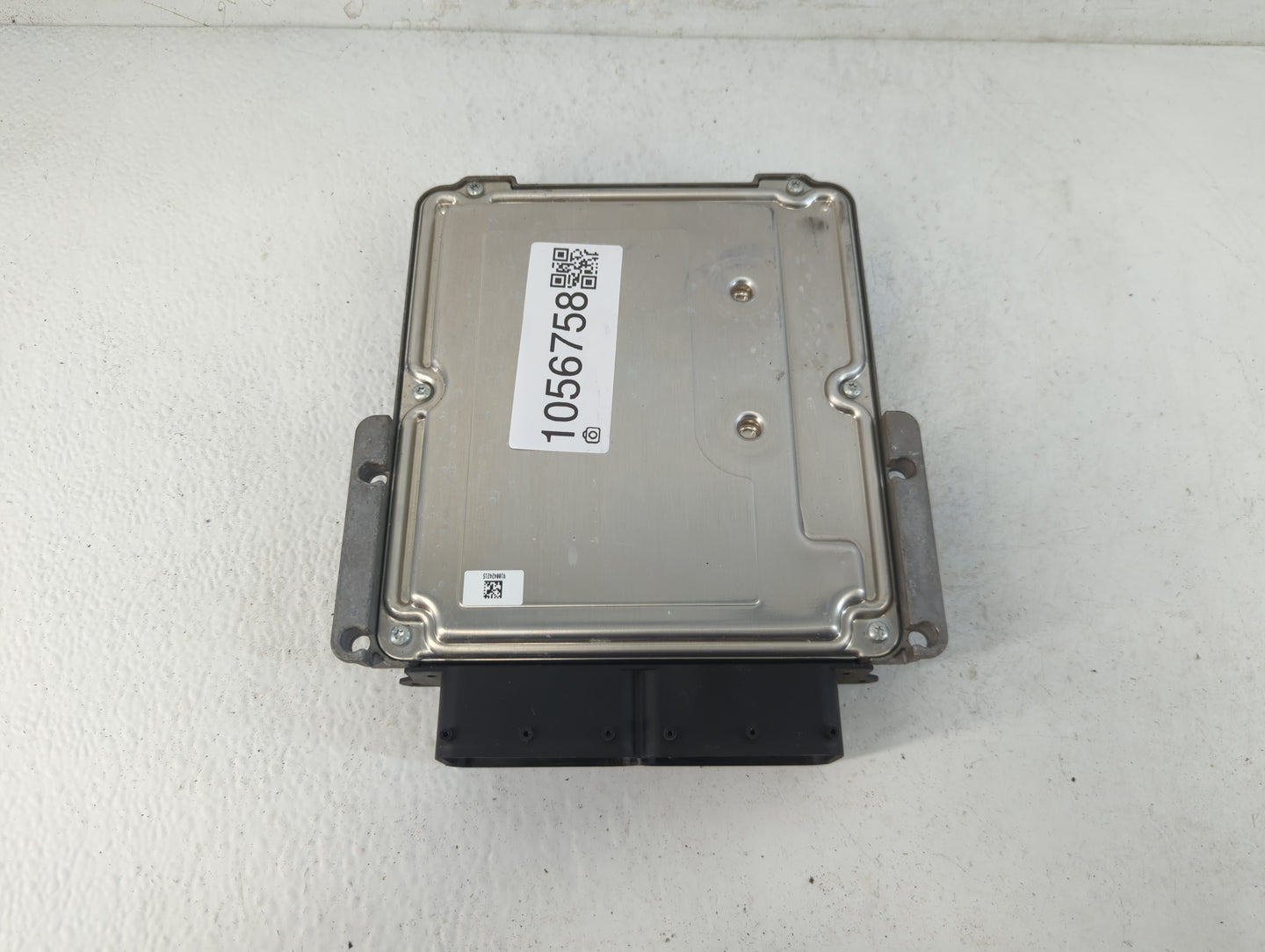 2016 Nissan Rogue Sport PCM Engine Control Computer ECU ECM PCU OEM P/N:0 261 S08 759 CPLA-12B684-YE Fits OEM Used Auto Part