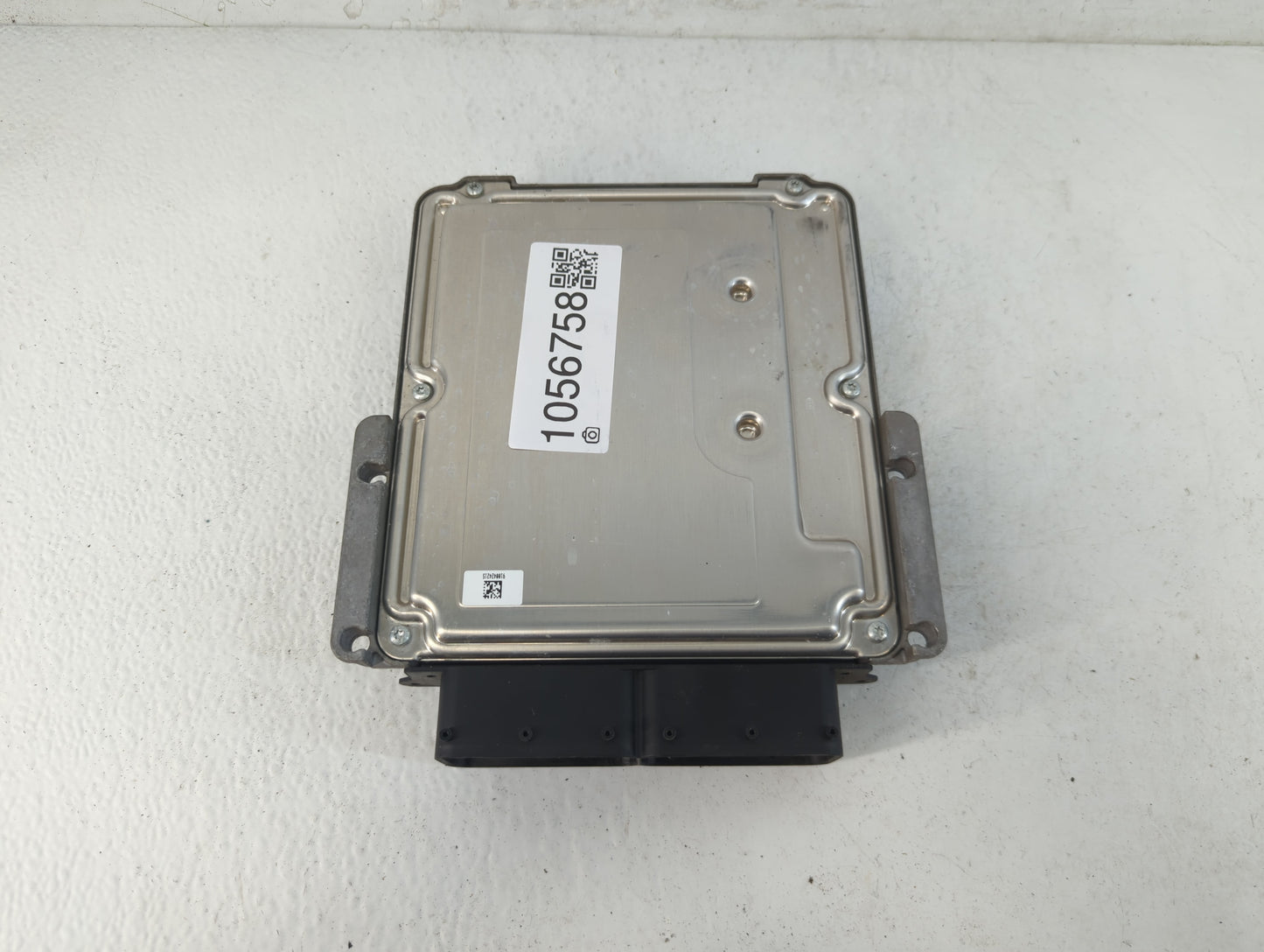 2016 Nissan Rogue Sport PCM Engine Control Computer ECU ECM PCU OEM P/N:0 261 S08 759 CPLA-12B684-YE Fits OEM Used Auto Part