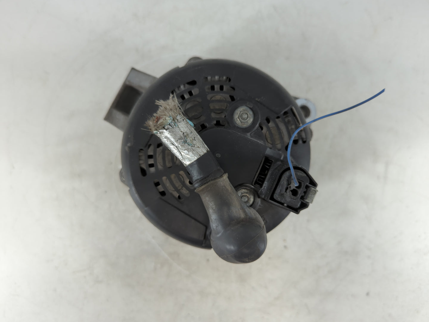 2016 Nissan Rogue Sport Alternator Replacement Generator Charging Assembly Engine OEM P/N:CPLA-10300-AC Fits OEM Used Auto P