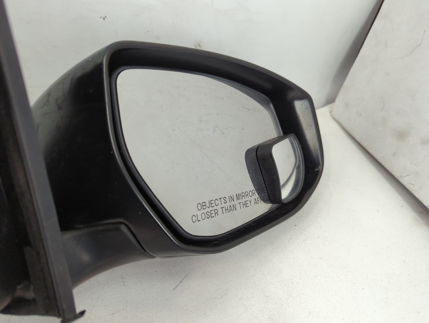 2016-2019 Nissan Sentra Passenger Side View Mirror - Right Door Mirror OEM Used - Oemusedautoparts1.com