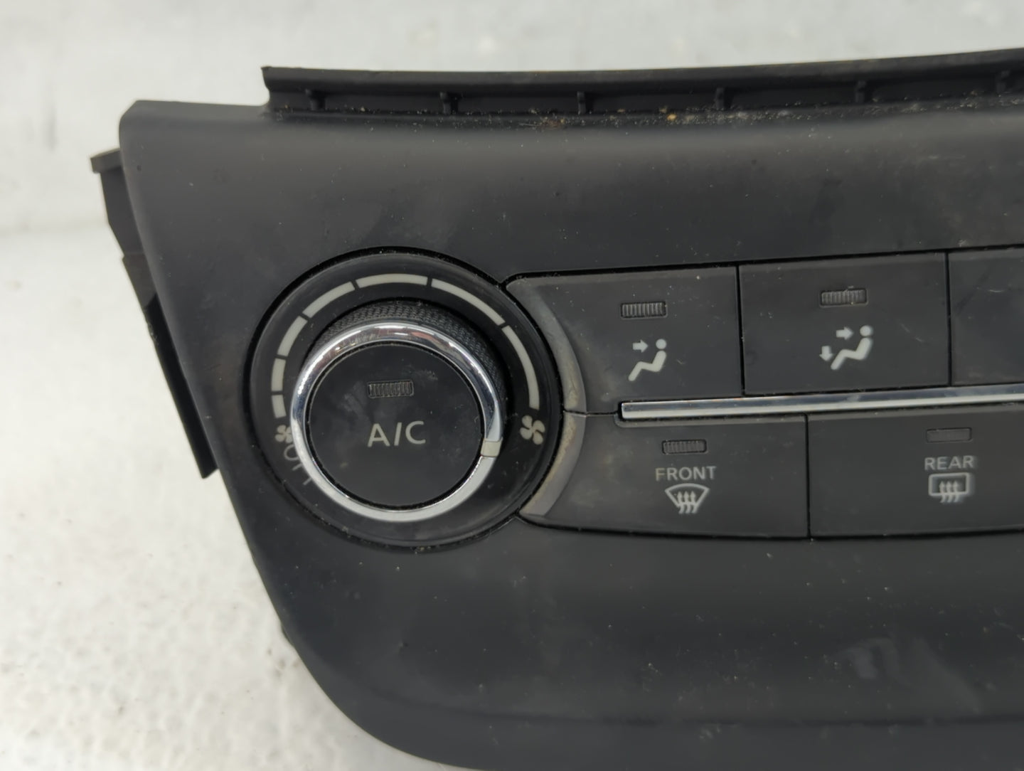 2015-2017 Nissan Sentra Climate Control Module Temperature AC/Heater Replacement P/N:275004AT2A Fits Fits 2015 2016 2017 OEM