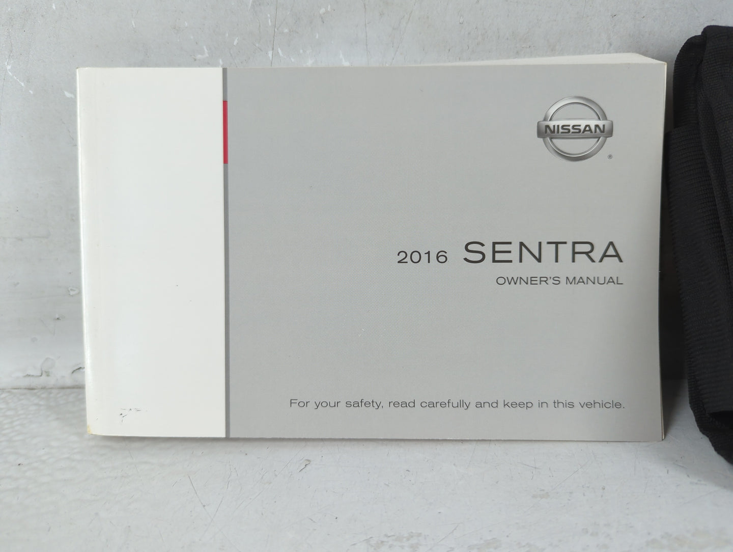 2016 Nissan Sentra Owners Manual Book Guide P/N:OM16EM 0B17U0 OEM Used Auto Parts - Oemusedautoparts1.com