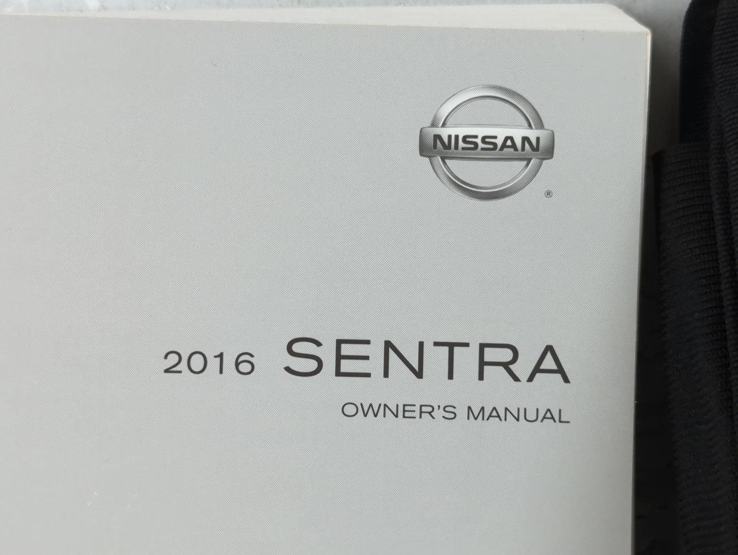 2016 Nissan Sentra Owners Manual Book Guide P/N:OM16EM 0B17U0 OEM Used Auto Parts - Oemusedautoparts1.com