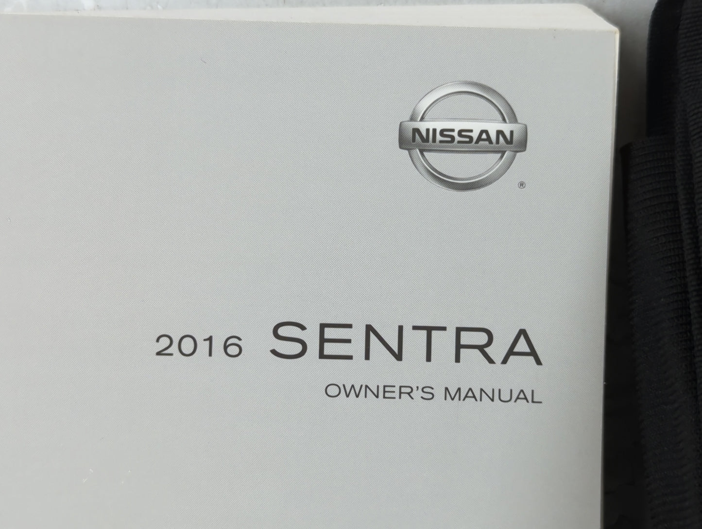 2016 Nissan Sentra Owners Manual Book Guide P/N:OM16EM 0B17U0 OEM Used Auto Parts - Oemusedautoparts1.com