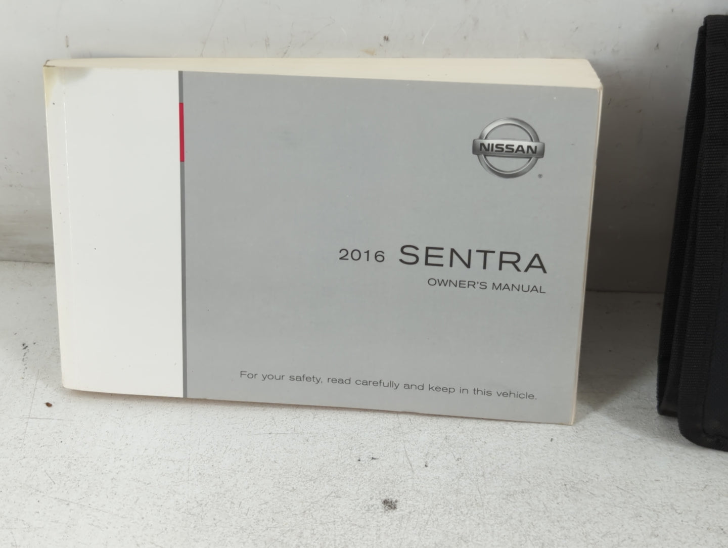 2016 Nissan Sentra Owners Manual Book Guide P/N:OM16EA 0B17U1 OEM Used Auto Parts - Oemusedautoparts1.com
