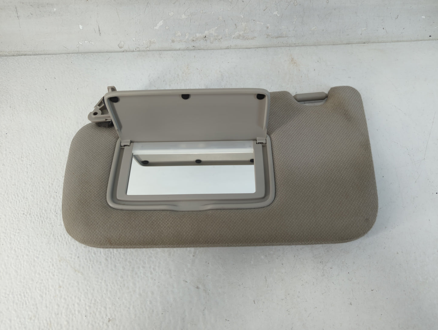 2013-2019 Nissan Sentra Sun Visor Shade Replacement Driver Left Mirror Fits Fits 2013 2014 2015 2016 2017 2018 2019 OEM Used