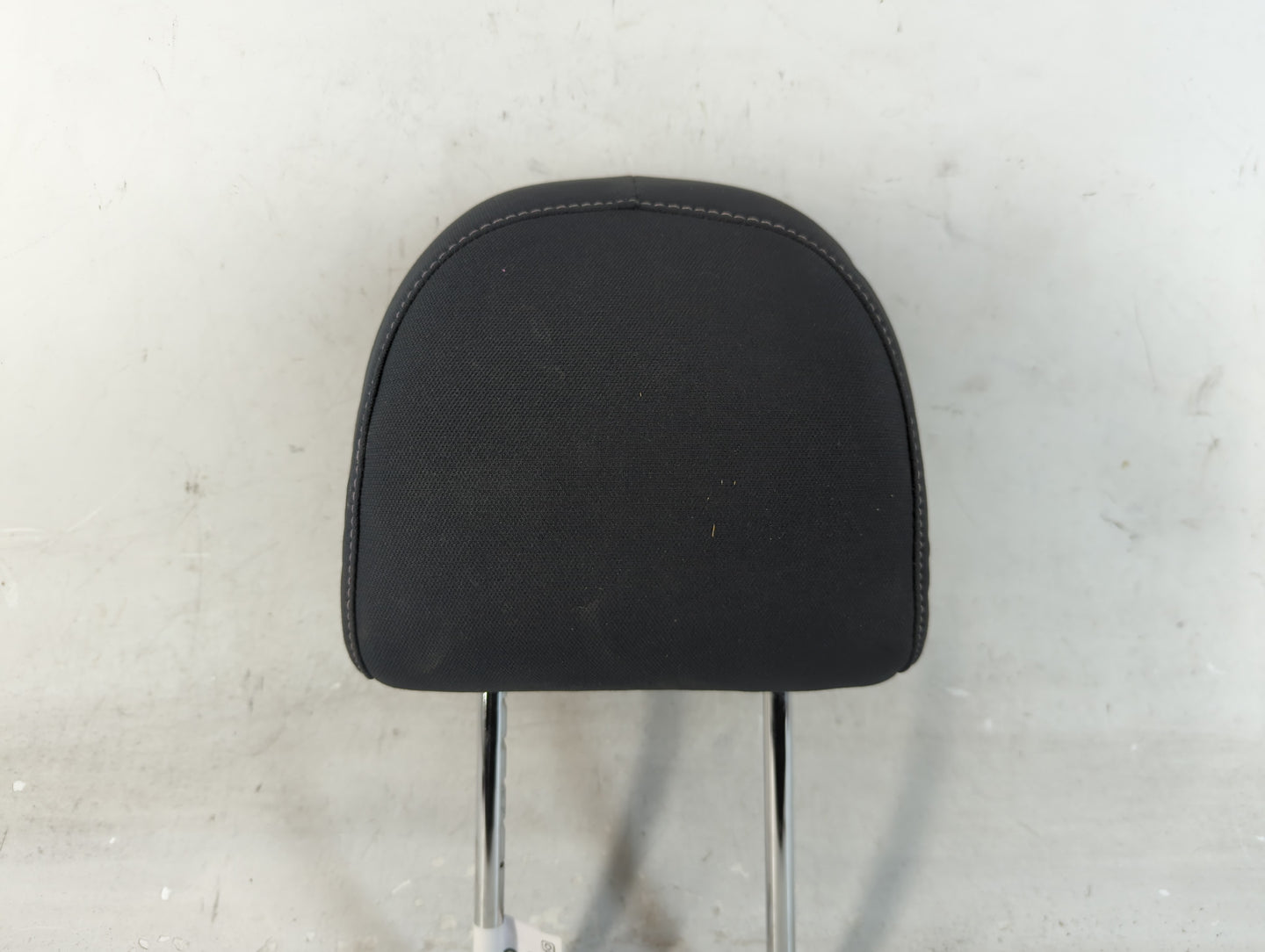 2016-2017 Nissan Sentra Headrest Head Rest Front Driver Passenger Seat Fits Fits 2016 2017 OEM Used Auto Parts - Oemusedauto