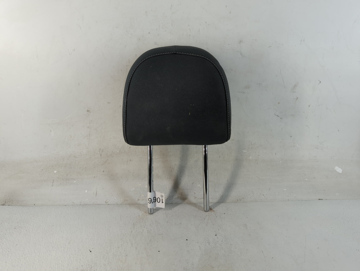 2016-2017 Nissan Sentra Headrest Head Rest Front Driver Passenger Seat Fits Fits 2016 2017 OEM Used Auto Parts - Oemusedauto