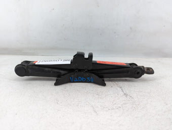 compare product 2016 Nissan Sentra Spare Scissor Car Jack 1068501