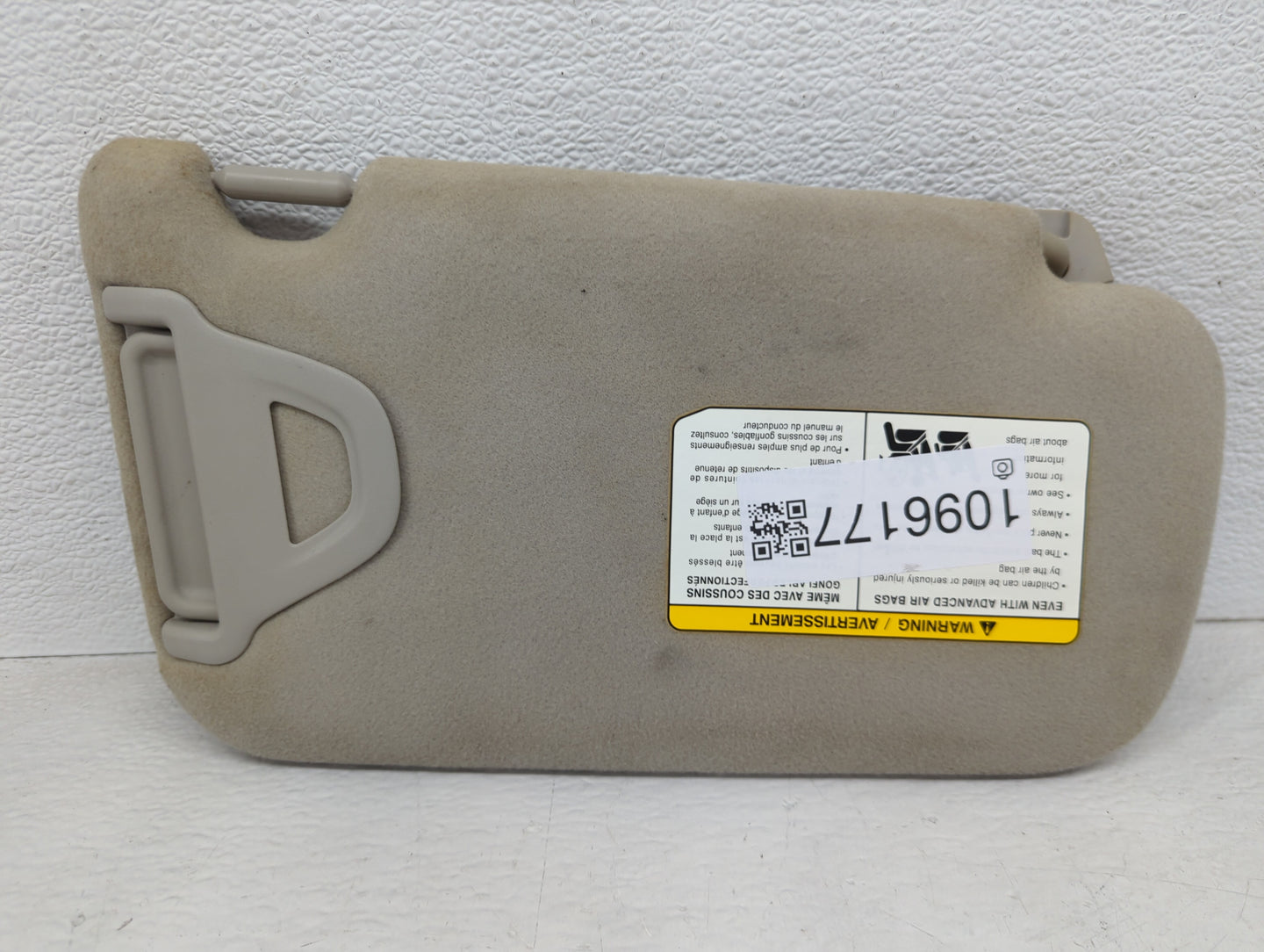 2013-2019 Nissan Sentra Sun Visor Shade Replacement Passenger Right Mirror Fits Fits 2012 2013 2014 2015 2016 2017 2018 2019