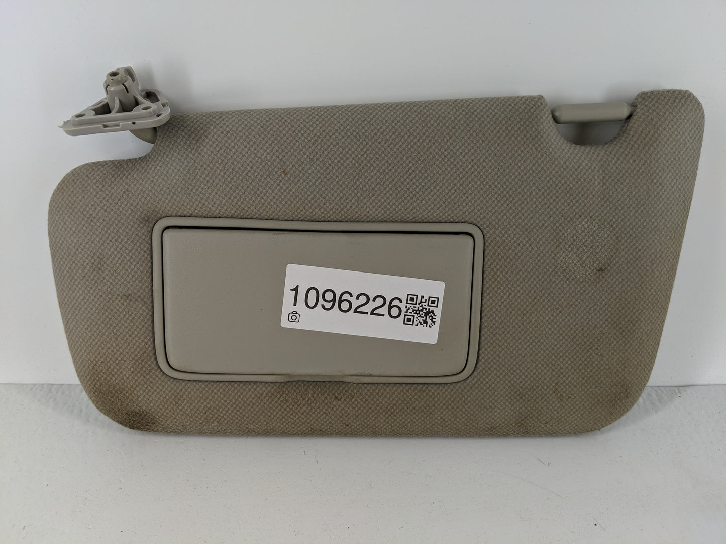 2013-2019 Nissan Sentra Sun Visor Shade Replacement Driver Left Mirror Fits Fits 2012 2013 2014 2015 2016 2017 2018 2019 OEM