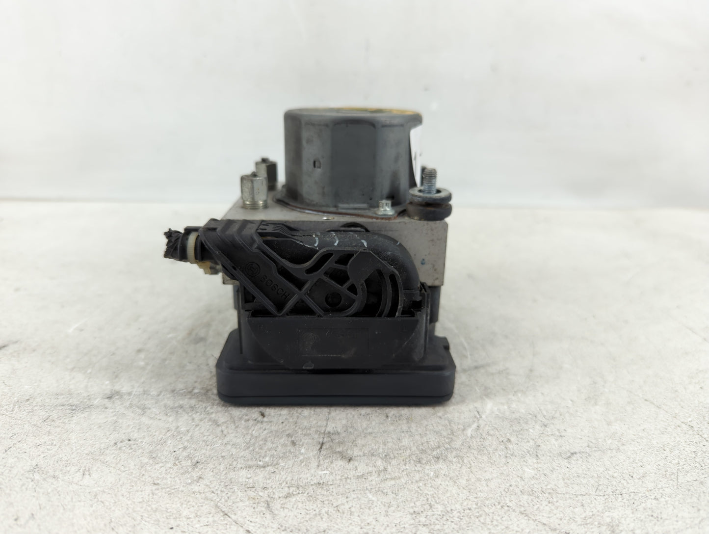 2016-2018 Nissan Sentra ABS Pump Control Module Replacement P/N:47660 4FU0C Fits Fits 2016 2017 2018 OEM Used Auto Parts - O