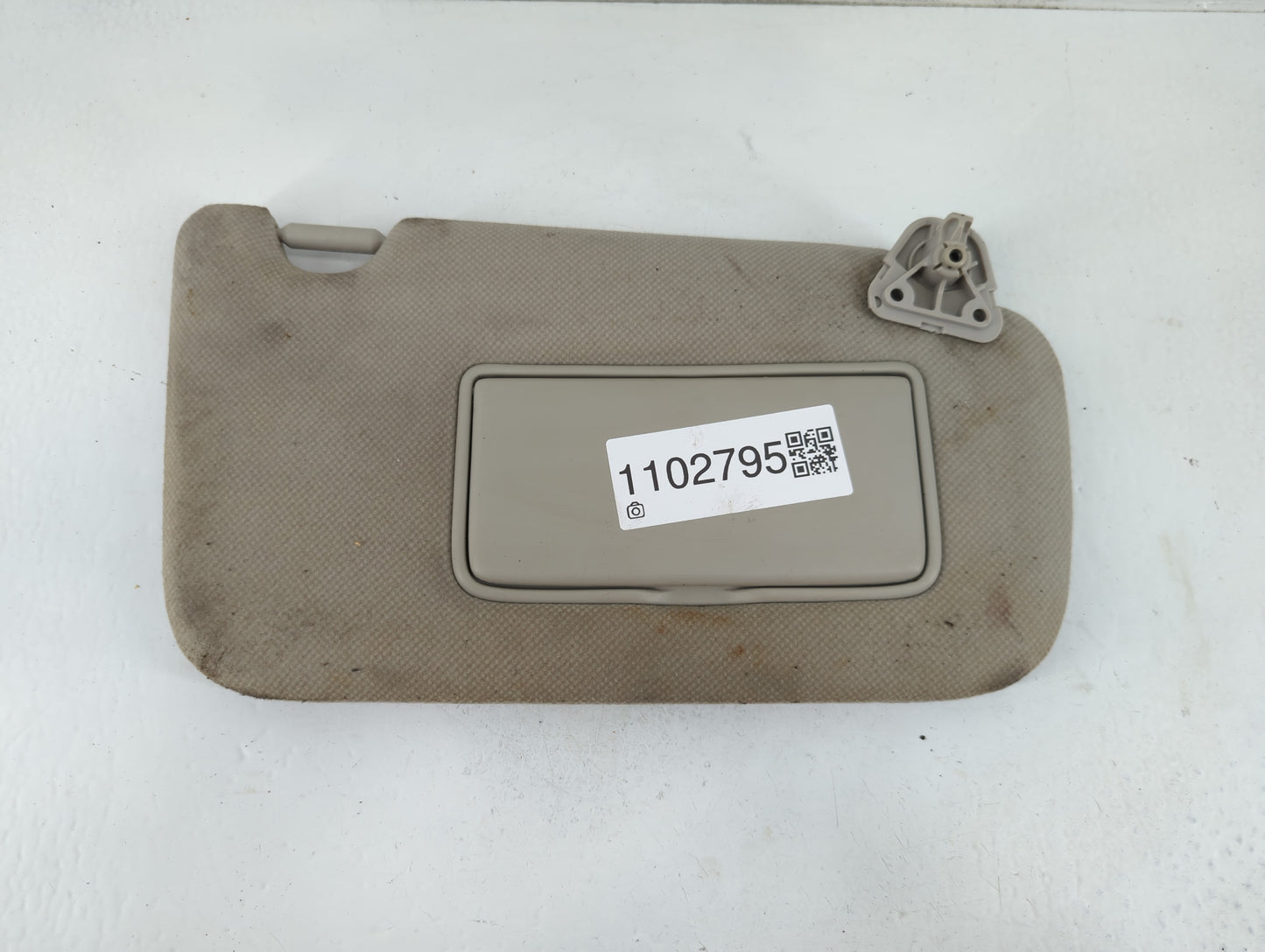 2013-2019 Nissan Sentra Sun Visor Shade Replacement Passenger Right Mirror Fits Fits 2012 2013 2014 2015 2016 2017 2018 2019