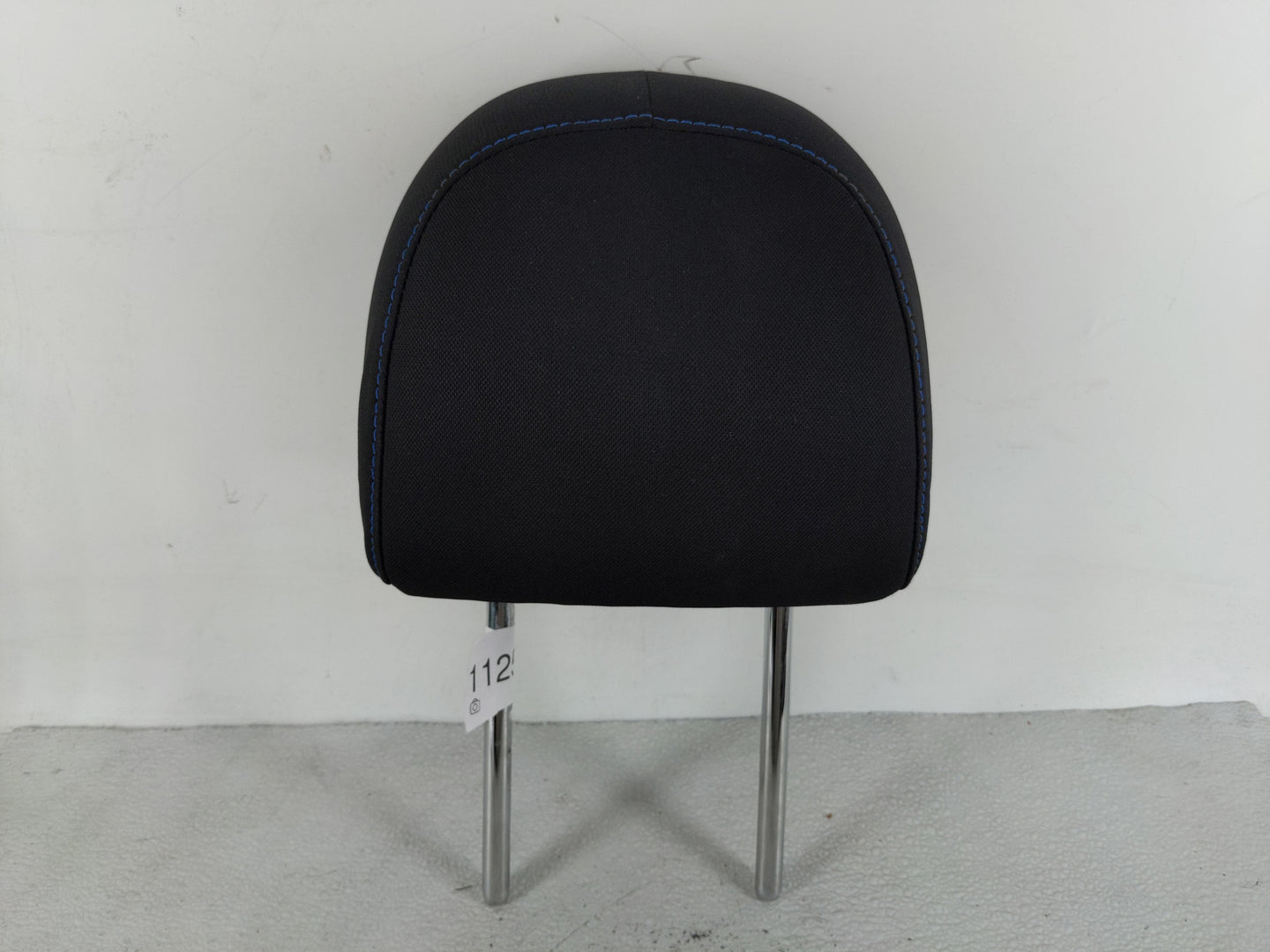 2016-2017 Nissan Sentra Headrest Head Rest Front Driver Passenger Seat Fits Fits 2016 2017 OEM Used Auto Parts - Oemusedauto