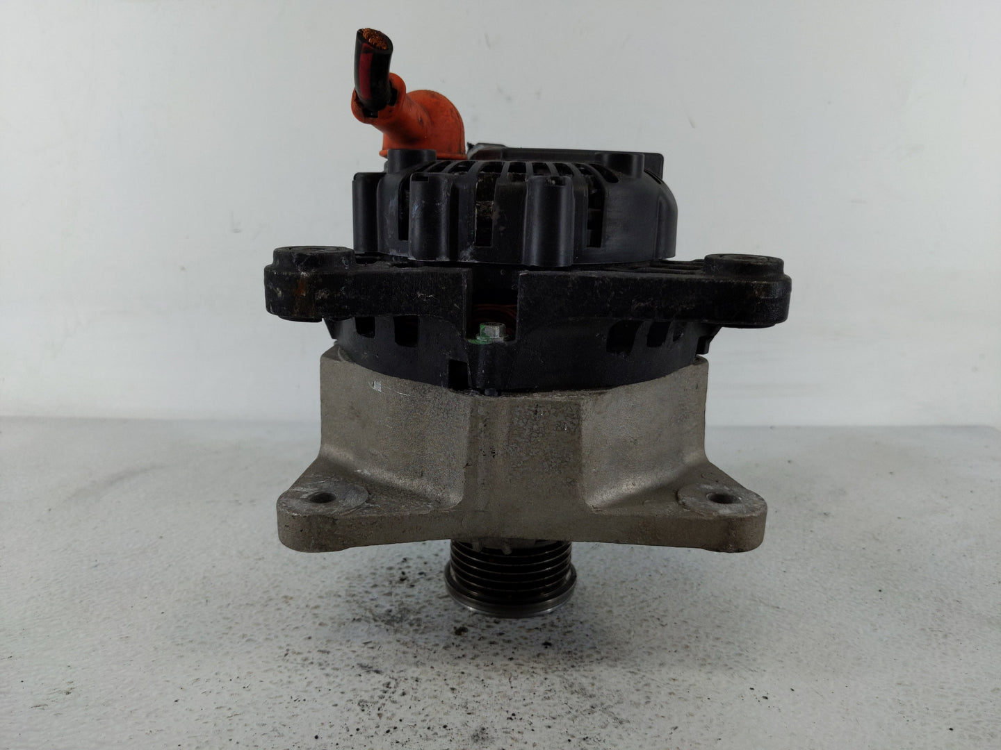 2013-2019 Nissan Sentra Alternator Replacement Generator Charging Assembly Engine OEM P/N:22102249 Fits OEM Used Auto Parts 