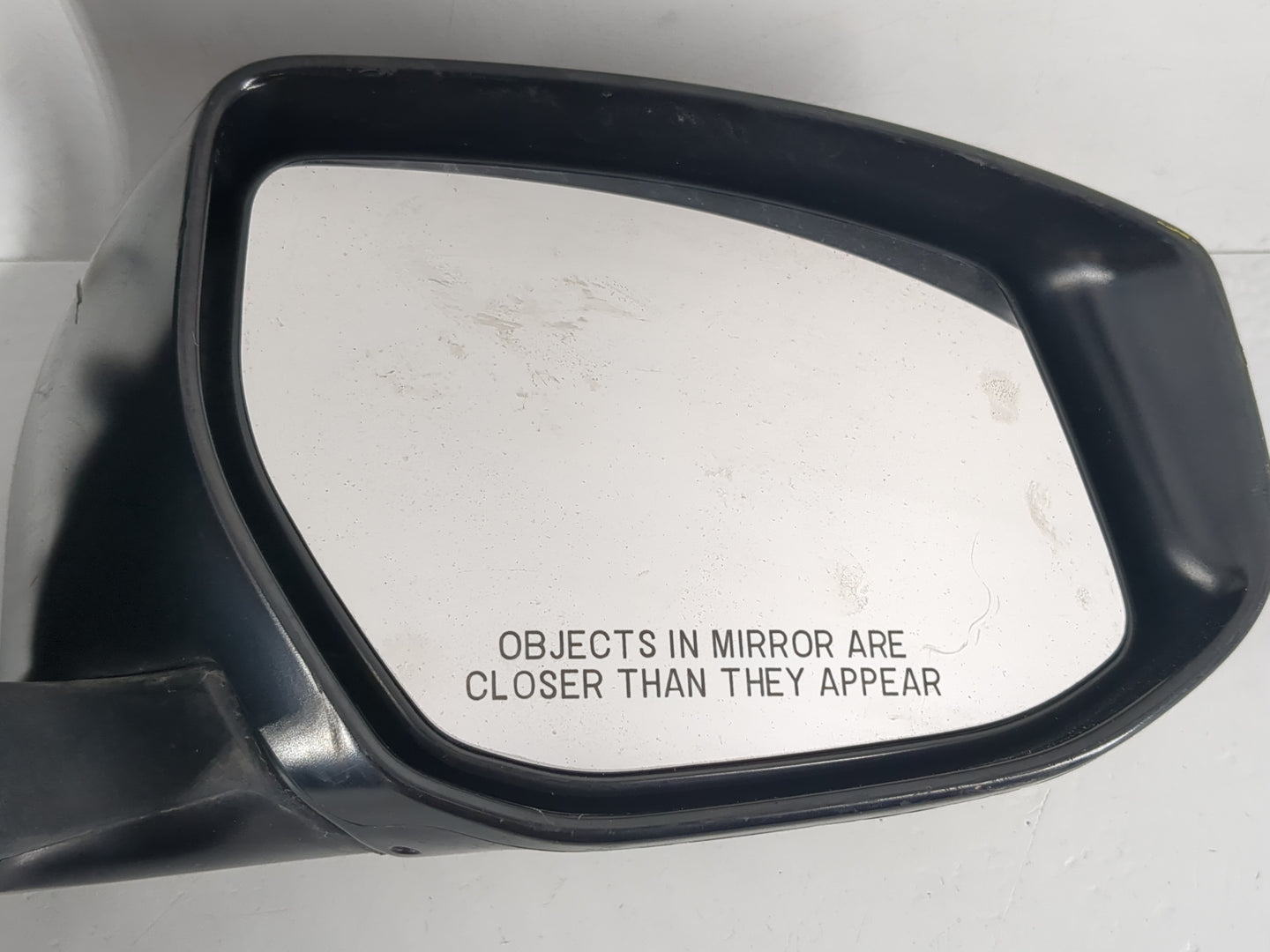 2016-2019 Nissan Sentra Passenger Side View Mirror - Right Door Mirror OEM Used - Oemusedautoparts1.com