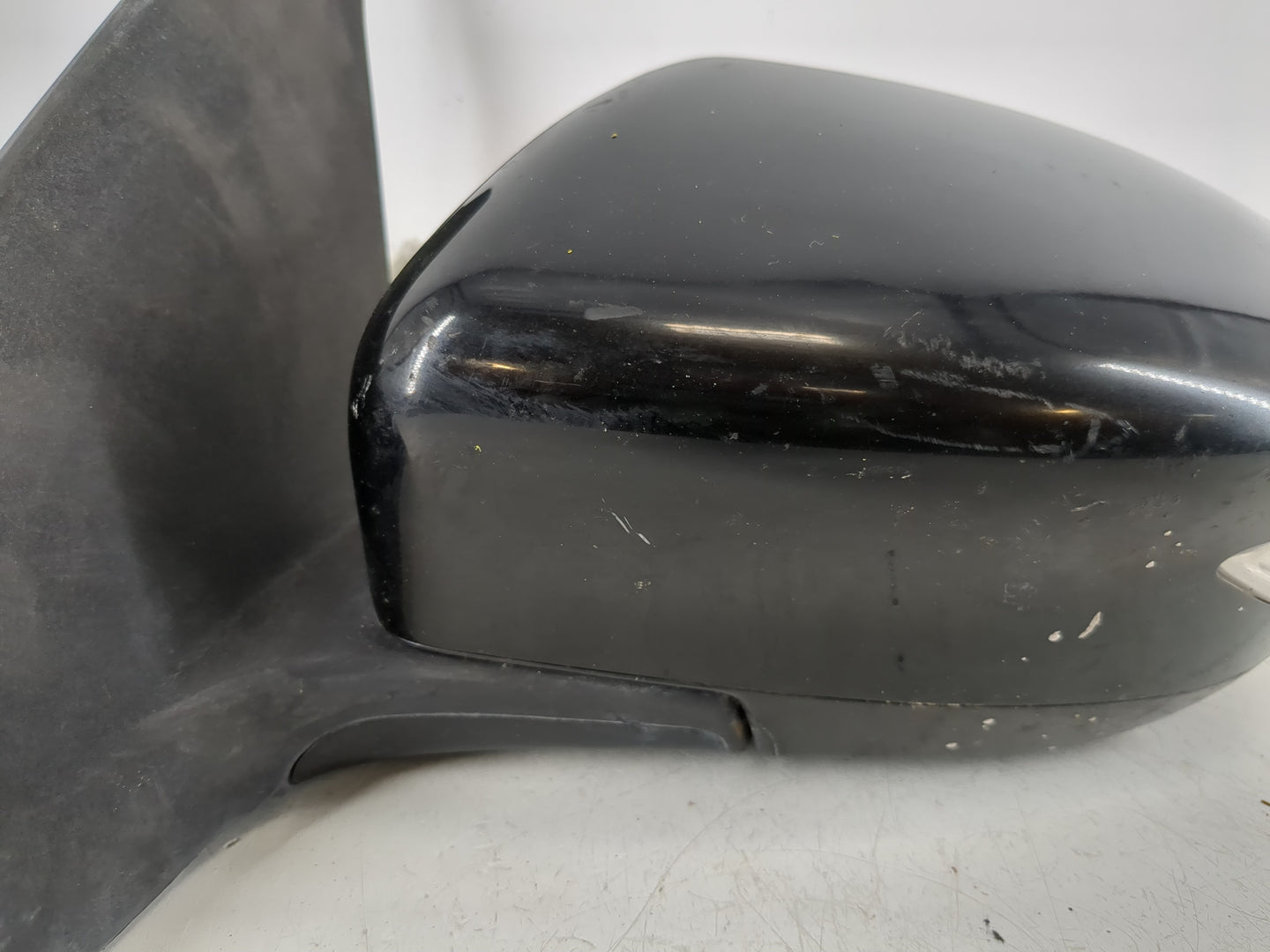 2016-2019 Nissan Sentra Driver Side View Mirror - Left Door Mirror OEM Used - Oemusedautoparts1.com