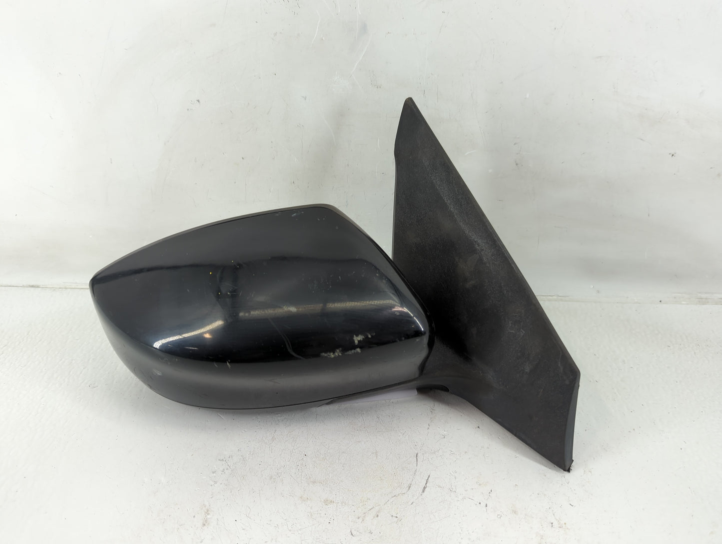 2016-2019 Nissan Sentra Passenger Side View Mirror - Right Door Mirror OEM Used - Oemusedautoparts1.com