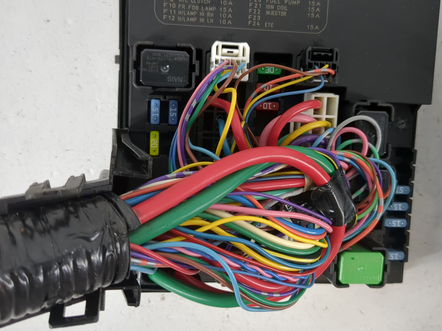 2013-2019 Nissan Sentra Fusebox Fuse Box Panel Relay Module P/N:284B7 3RA3A Fits Fits 2013 2014 2015 2016 2017 2018 2019 OEM
