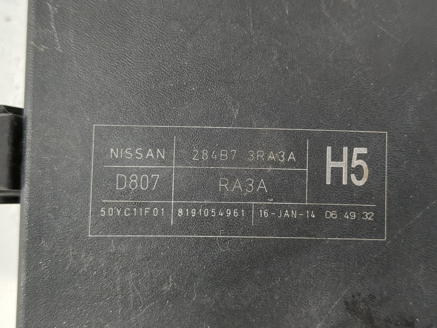 2013-2019 Nissan Sentra Fusebox Fuse Box Panel Relay Module P/N:284B7 3RA3A Fits Fits 2013 2014 2015 2016 2017 2018 2019 OEM