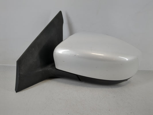 2016-2019 Nissan Sentra Driver Side View Mirror - Left Door Mirror OEM Used - Oemusedautoparts1.com