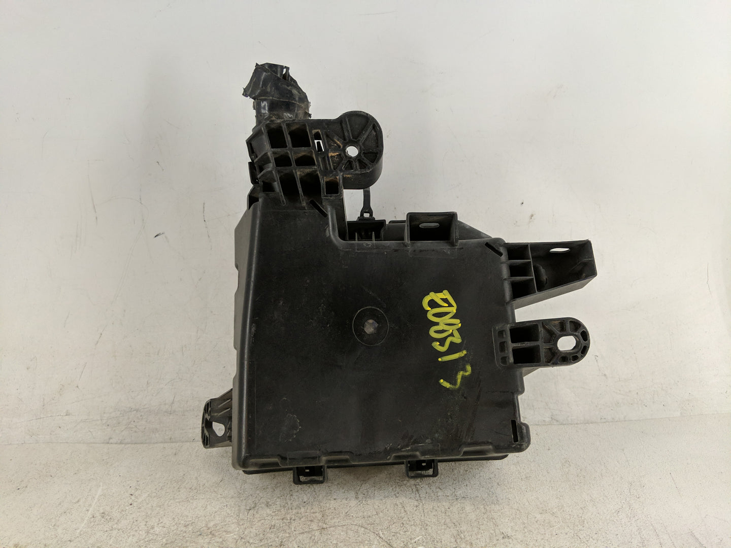 2013-2019 Nissan Sentra Fusebox Fuse Box Panel Relay Module Fits Fits 2013 2014 2015 2016 2017 2018 2019 OEM Used Auto Parts