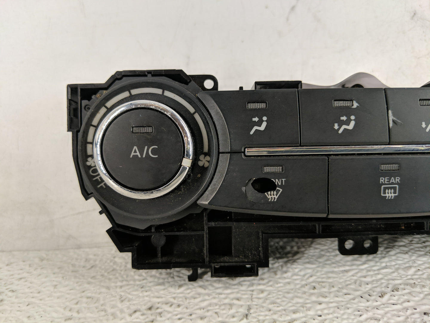 2015-2017 Nissan Sentra Climate Control Module Temperature AC/Heater Replacement P/N:275004AT2A Fits Fits 2015 2016 2017 OEM