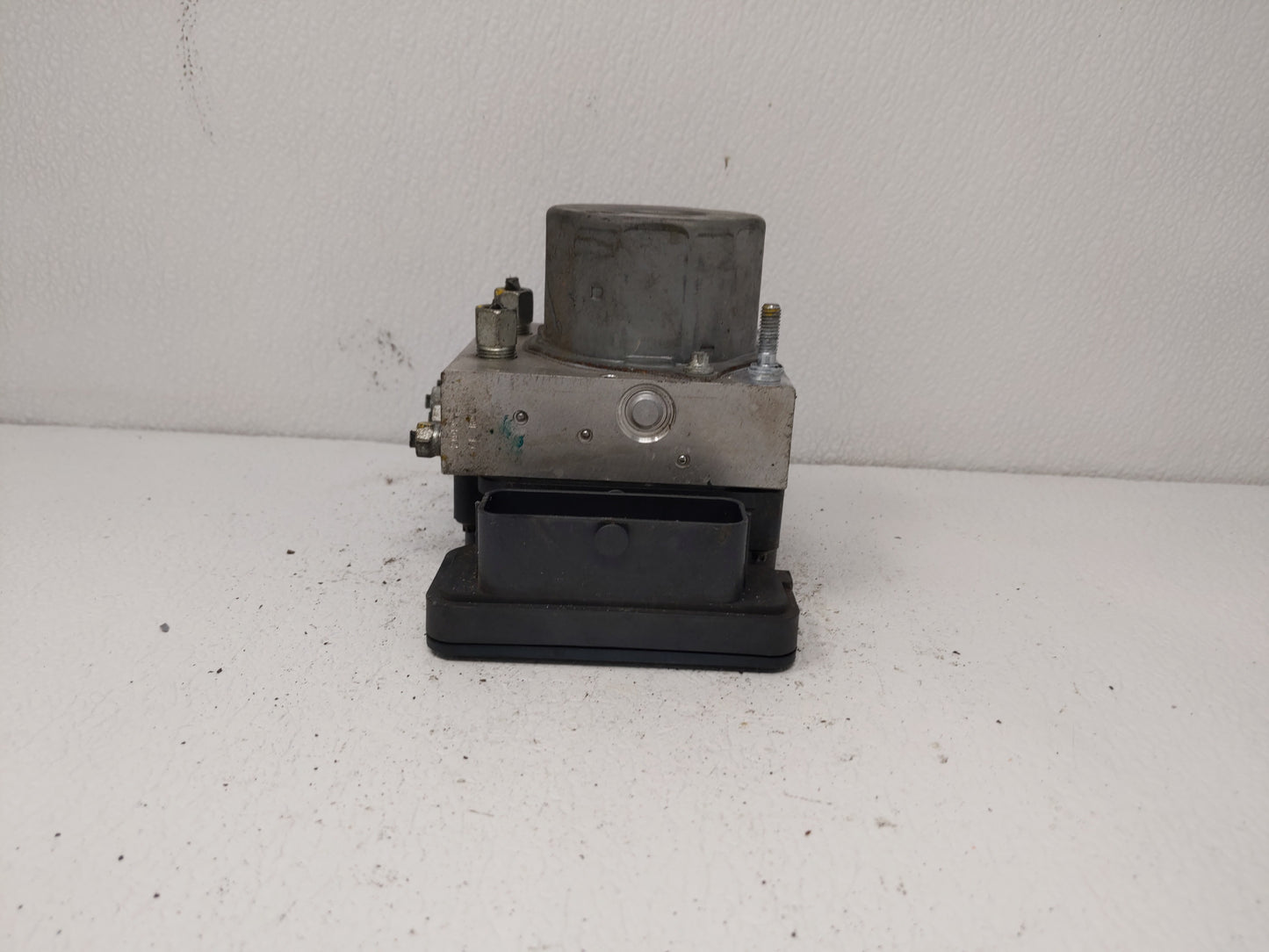 2016-2018 Nissan Sentra ABS Pump Control Module Replacement P/N:47660 4FU0C 47660 4BU0C, 47660 5UD0C Fits Fits 2016 2017 201