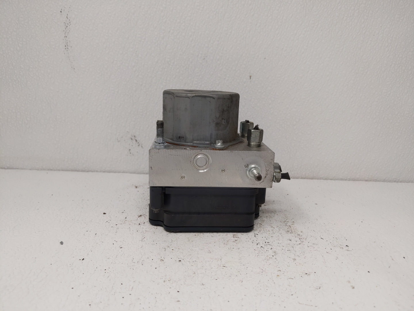 2016-2018 Nissan Sentra ABS Pump Control Module Replacement P/N:47660 4FU0C 47660 4BU0C, 47660 5UD0C Fits Fits 2016 2017 201