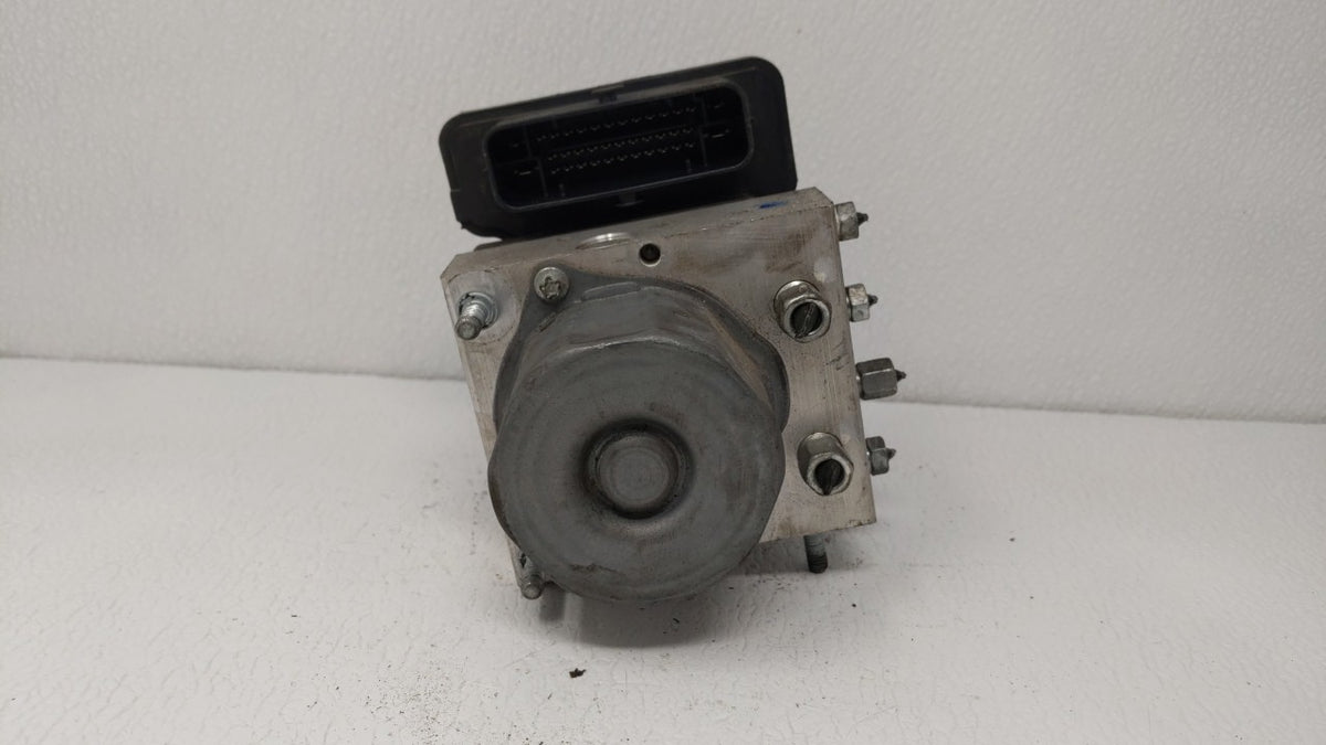 2016-2018 Nissan Sentra Anti-Lock Brake ABS Pump Module Actuator OEM P/N:47660 4FU0C 47660 4BU0C Fits Fits 2016 2017 2018 OE