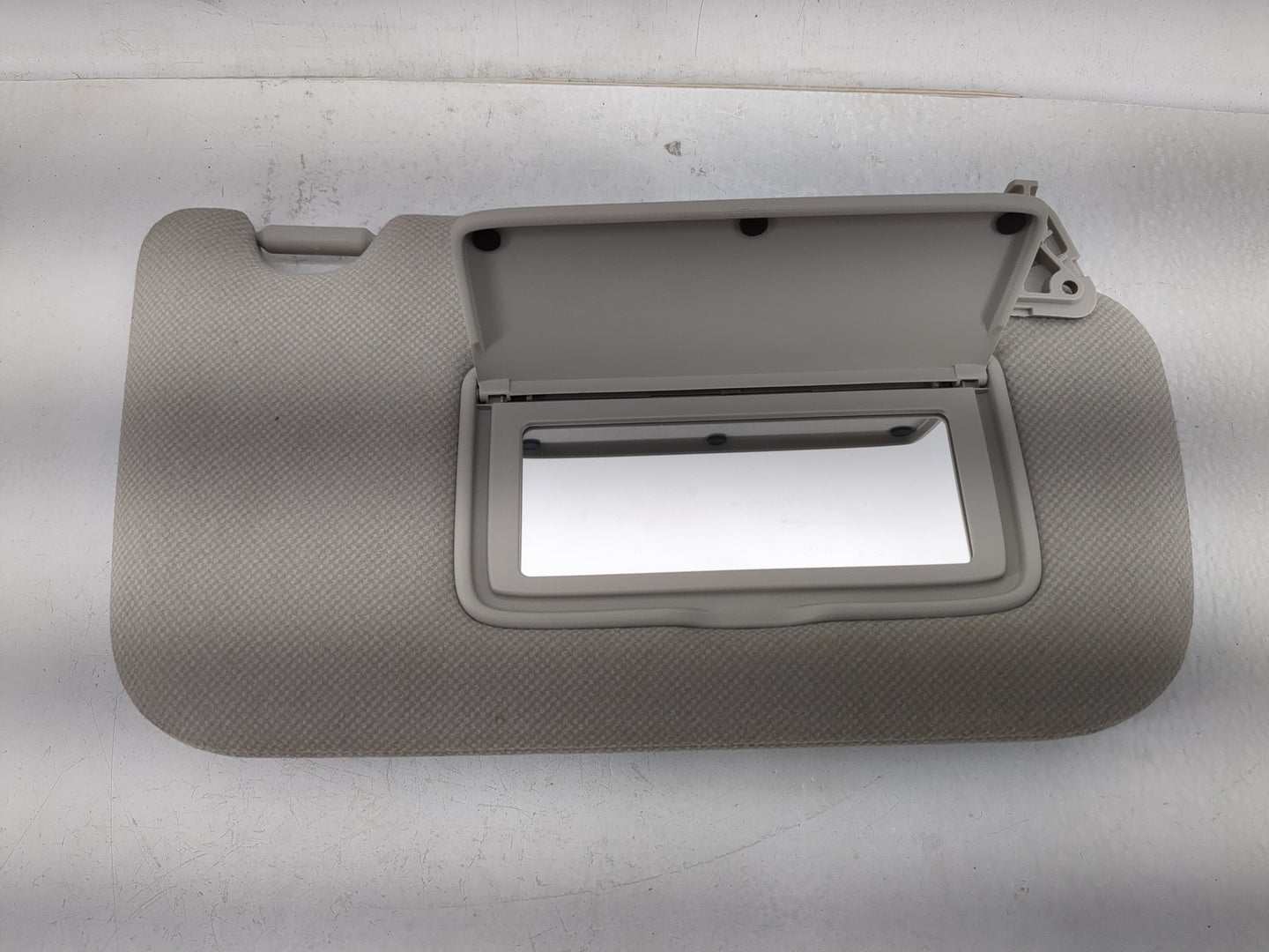 2013-2019 Nissan Sentra Sun Visor Shade Replacement Passenger Right Mirror Fits Fits 2012 2013 2014 2015 2016 2017 2018 2019