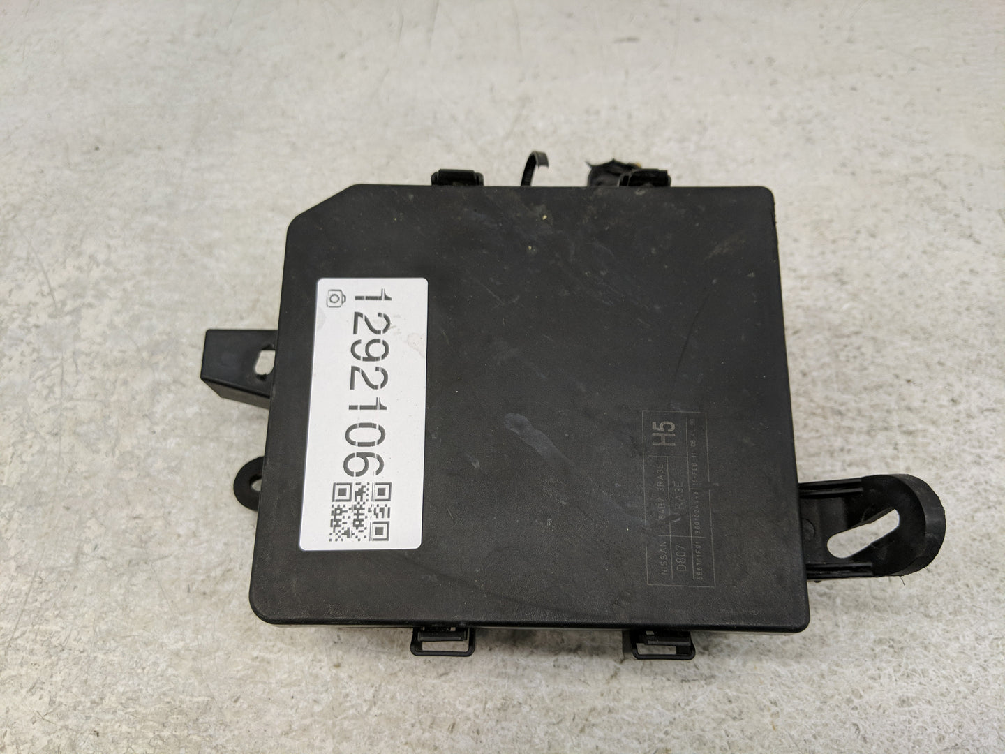2013-2019 Nissan Sentra Fusebox Fuse Box Panel Relay Module Fits Fits 2013 2014 2015 2016 2017 2018 2019 OEM Used Auto Parts
