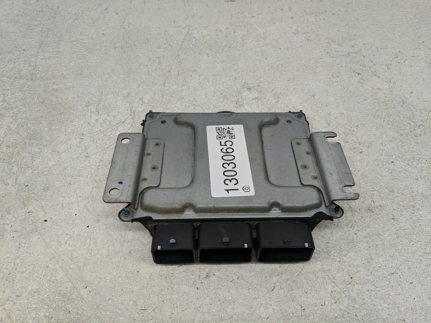2016-2017 Nissan Sentra PCM Engine Control Computer ECU ECM PCU OEM P/N:NEC018-681 Fits Fits 2016 2017 OEM Used Auto Parts -