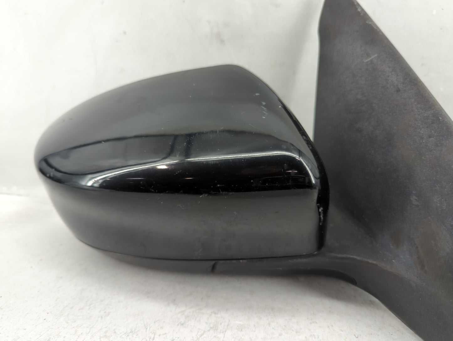 2016-2019 Nissan Sentra Passenger Side View Mirror - Right Door Mirror OEM Used - Oemusedautoparts1.com