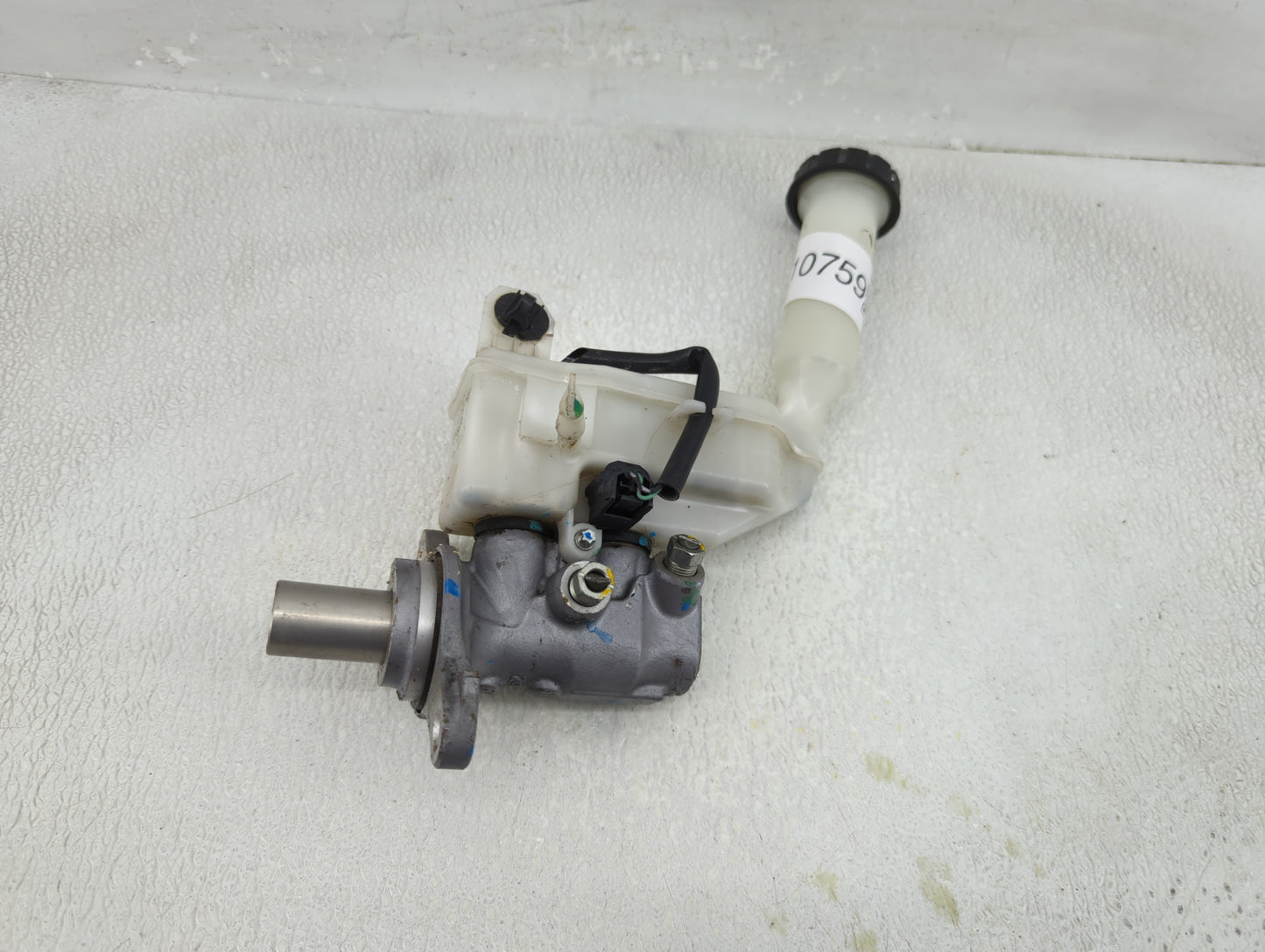 2013-2019 Nissan Sentra Brake Master Cylinder - Oemusedautoparts1.com