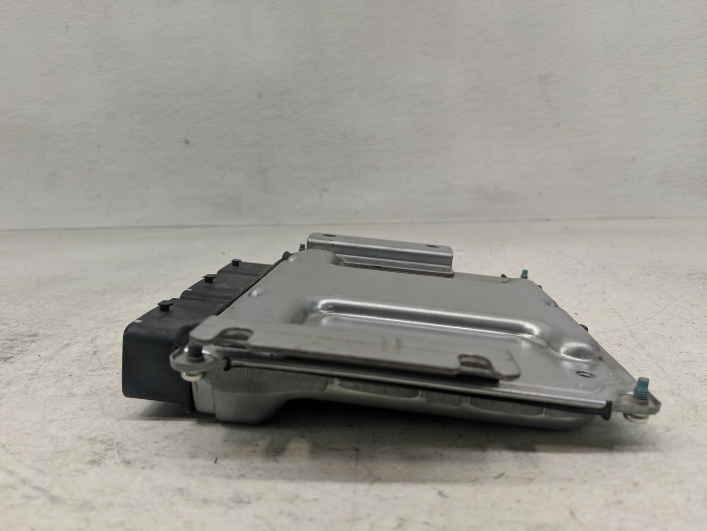 2016-2017 Nissan Sentra PCM Engine Control Computer ECU ECM PCU OEM P/N:NEC018-681 Fits Fits 2016 2017 OEM Used Auto Parts -