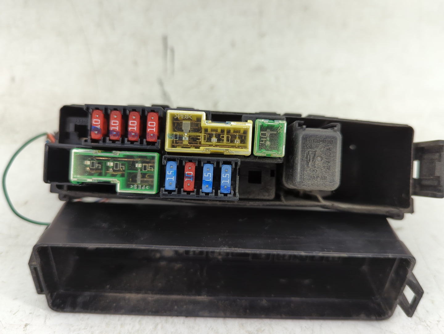 2013-2019 Nissan Sentra Fusebox Fuse Box Panel Relay Module P/N:7154-7223-30 Fits Fits 2013 2014 2015 2016 2017 2018 2019 OE