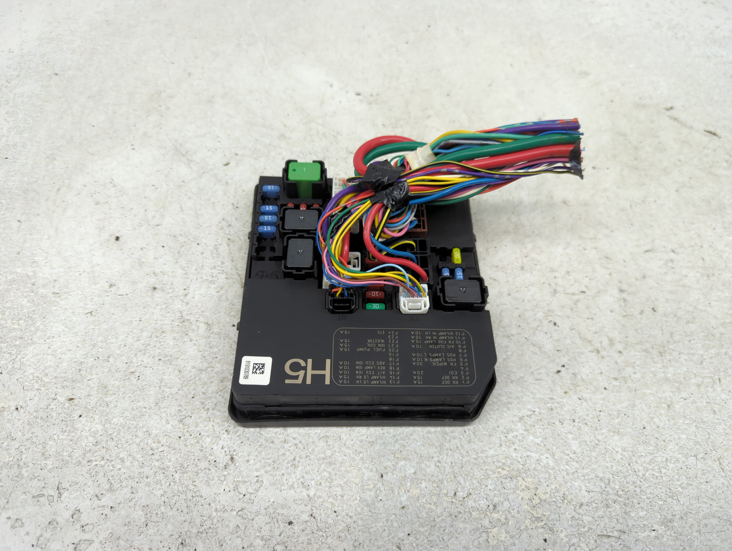 2013-2019 Nissan Sentra Fusebox Fuse Box Panel Relay Module Fits Fits 2013 2014 2015 2016 2017 2018 2019 OEM Used Auto Parts