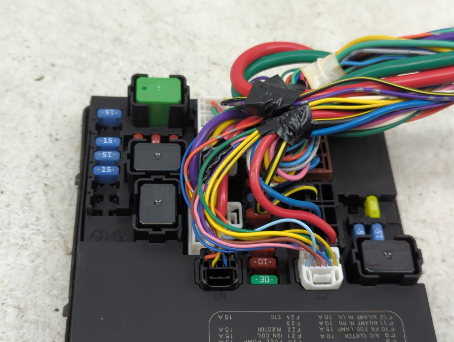 2013-2019 Nissan Sentra Fusebox Fuse Box Panel Relay Module Fits Fits 2013 2014 2015 2016 2017 2018 2019 OEM Used Auto Parts