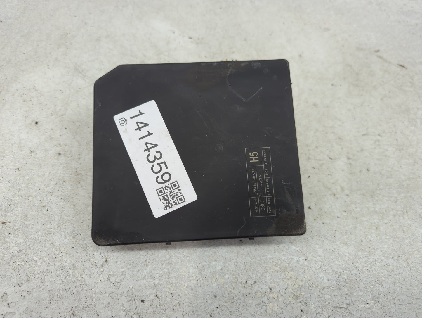 2013-2019 Nissan Sentra Fusebox Fuse Box Panel Relay Module Fits Fits 2013 2014 2015 2016 2017 2018 2019 OEM Used Auto Parts