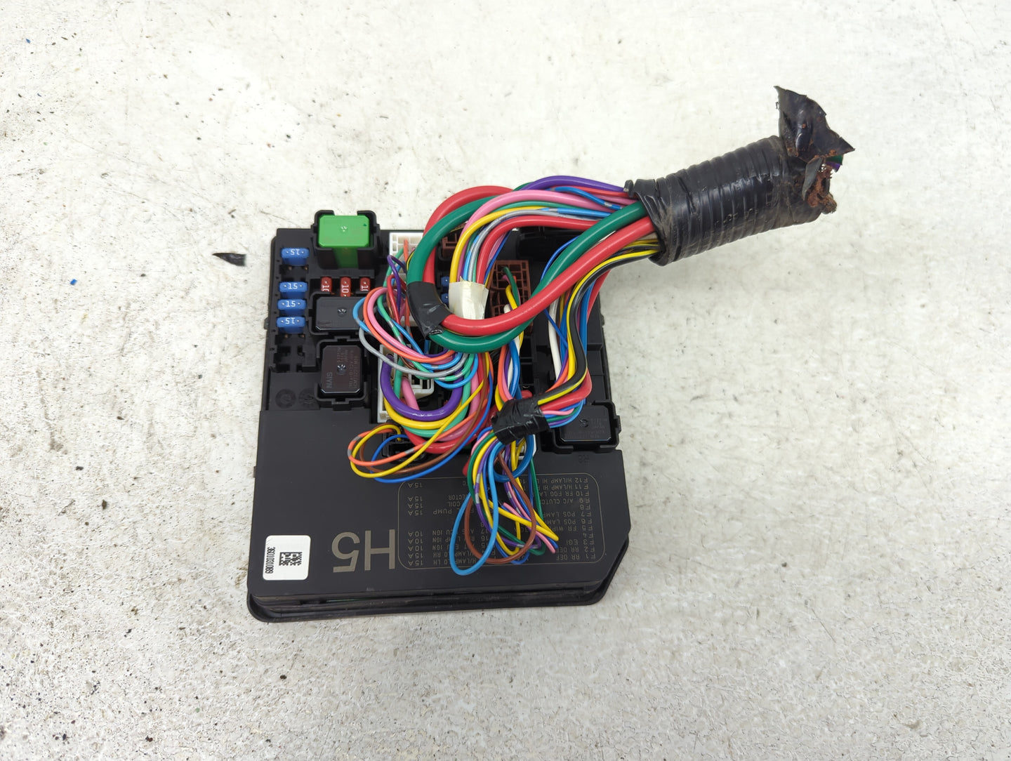 2013-2019 Nissan Sentra Fusebox Fuse Box Panel Relay Module Fits Fits 2013 2014 2015 2016 2017 2018 2019 OEM Used Auto Parts