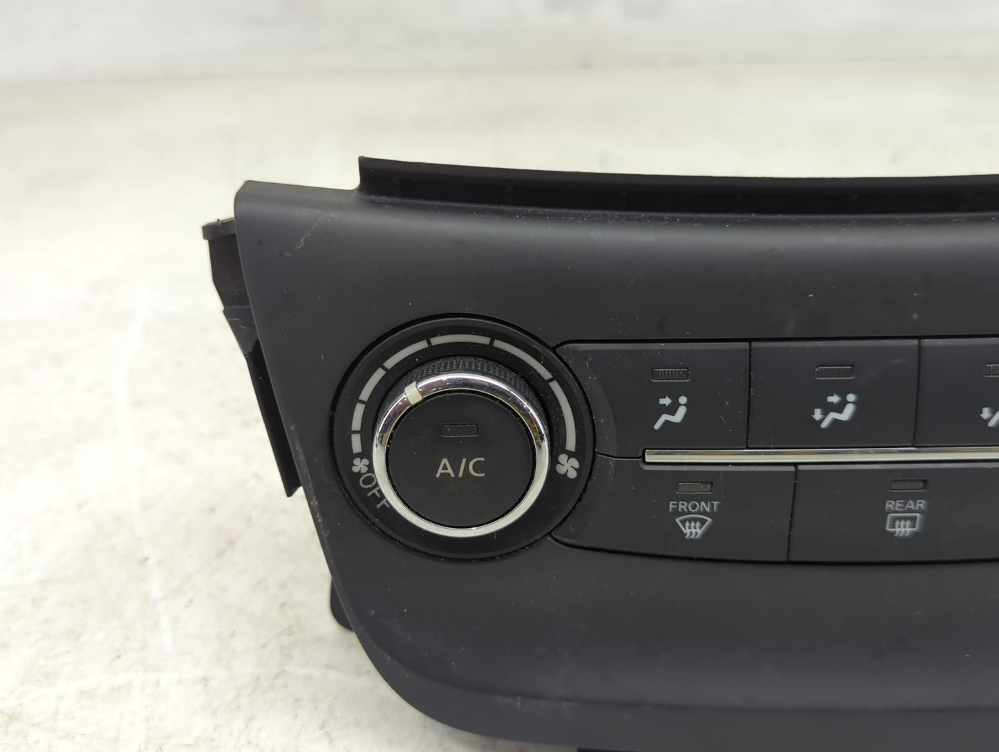 2015-2017 Nissan Sentra Climate Control Module Temperature AC/Heater Replacement P/N:275004AT2A Fits Fits 2015 2016 2017 OEM