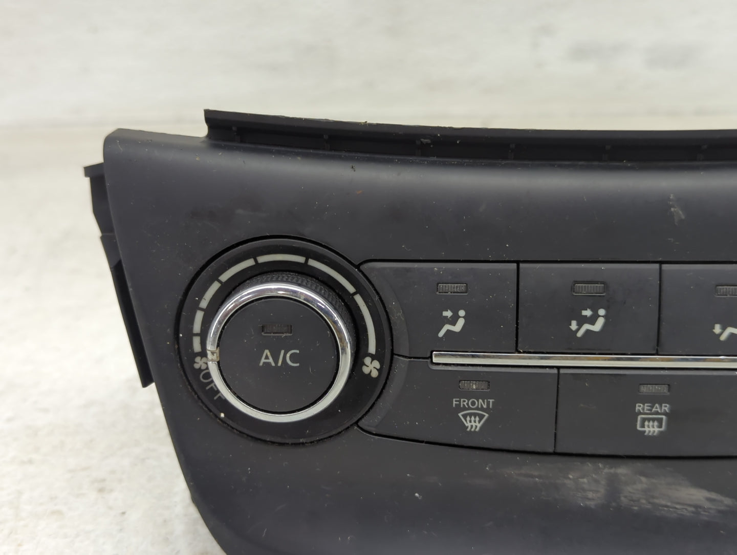 2015-2017 Nissan Sentra Climate Control Module Temperature AC/Heater Replacement Fits Fits 2015 2016 2017 OEM Used Auto Part