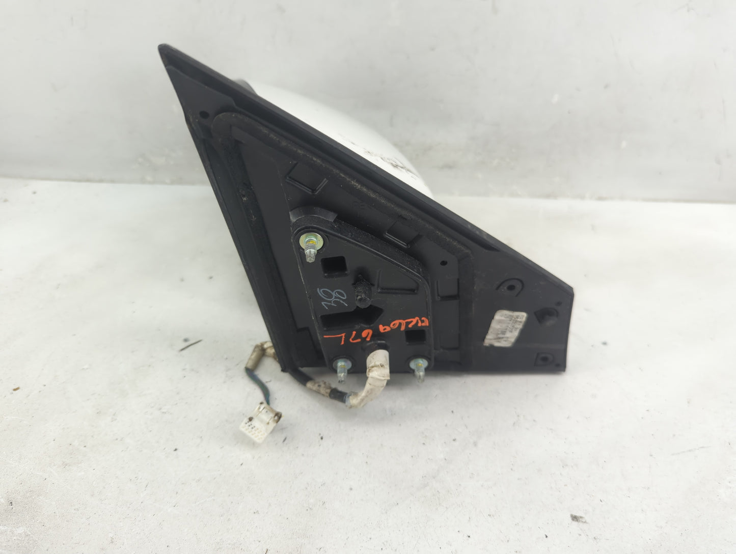2016-2019 Nissan Sentra Driver Side View Mirror - Left Door Mirror OEM Used - Oemusedautoparts1.com