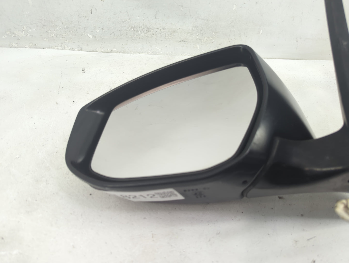 2016-2019 Nissan Sentra Driver Side View Mirror - Left Door Mirror OEM Used - Oemusedautoparts1.com