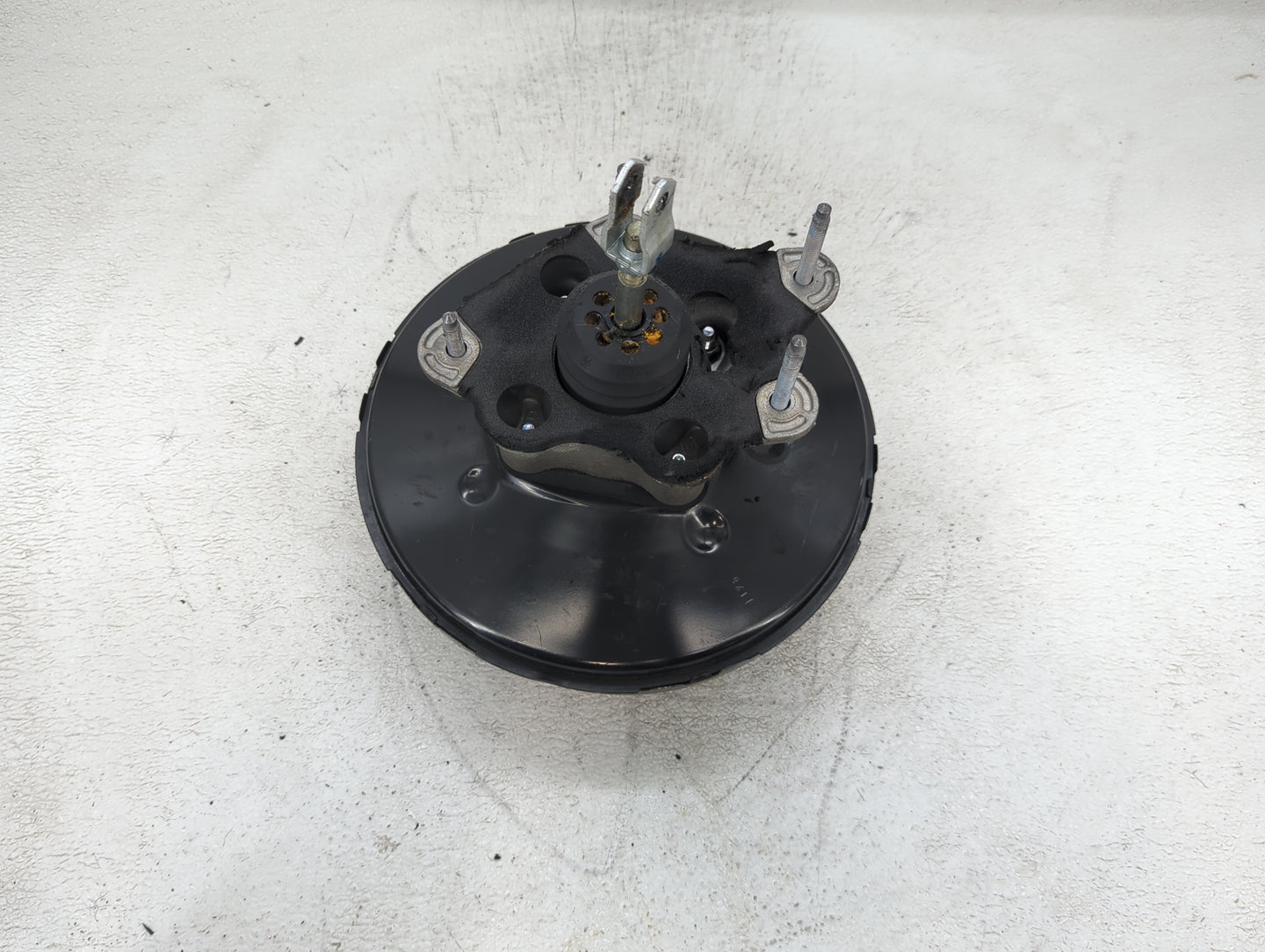 2013-2019 Nissan Sentra Power Brake Booster Oem - Oemusedautoparts1.com