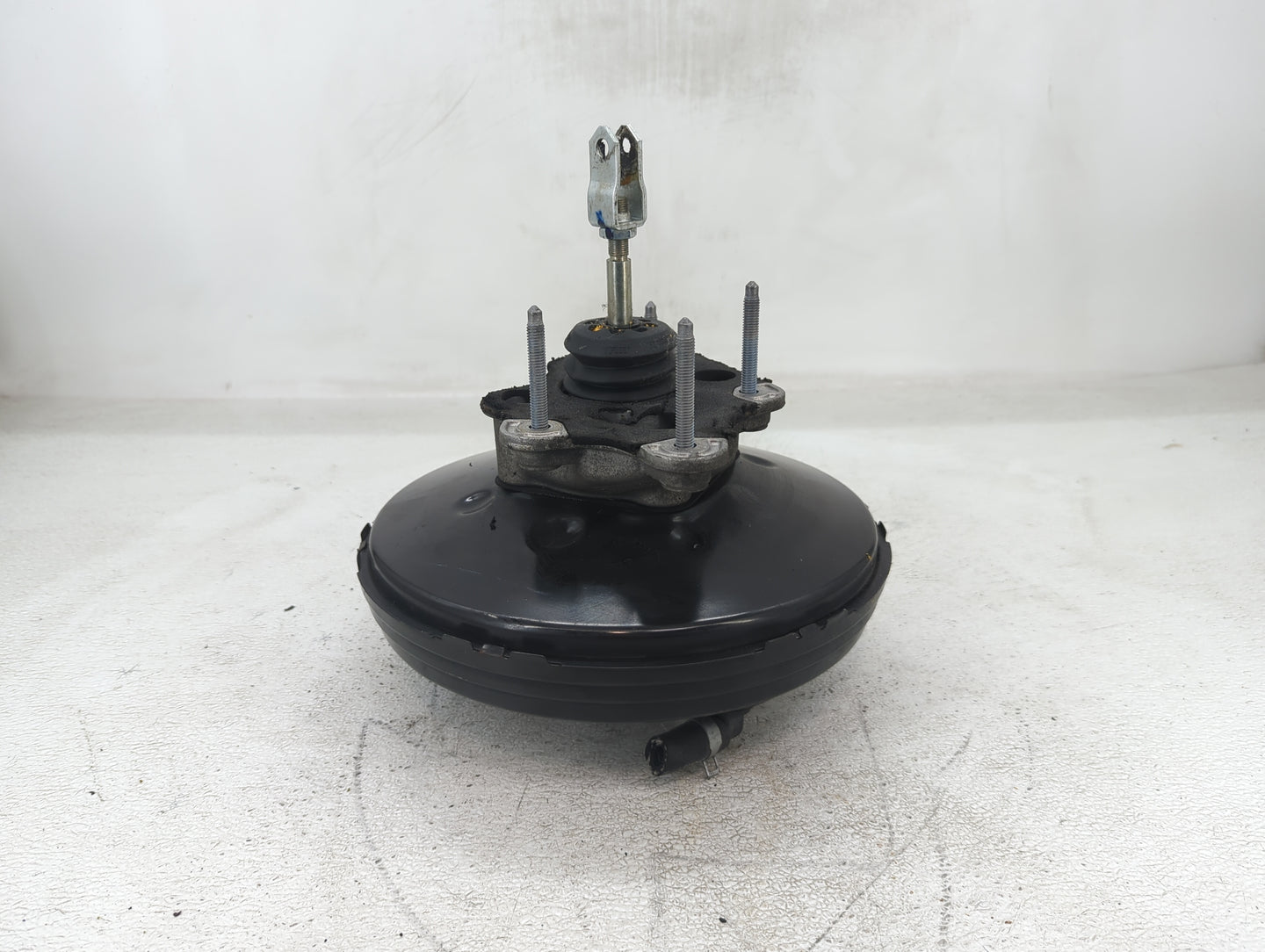 2013-2019 Nissan Sentra Power Brake Booster Oem - Oemusedautoparts1.com