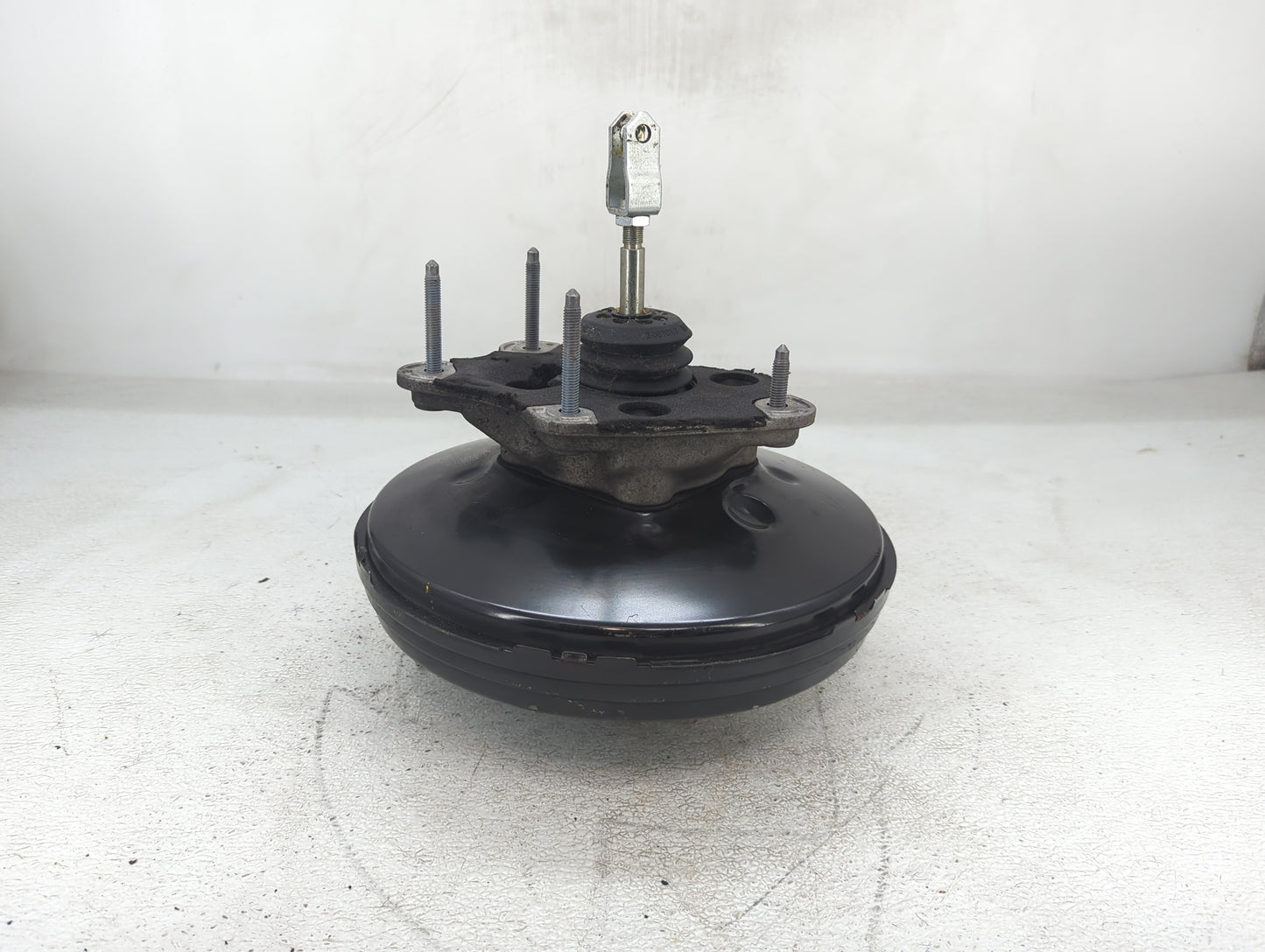 2013-2019 Nissan Sentra Power Brake Booster Oem - Oemusedautoparts1.com