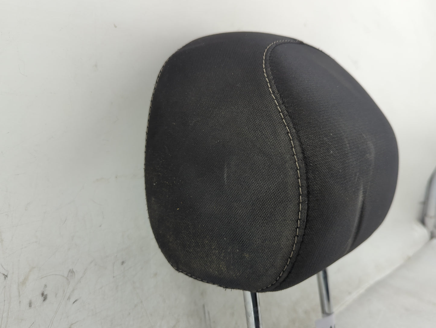 2016-2019 Nissan Sentra Headrest Head Rest Front Driver Passenger Seat - Oemusedautoparts1.com