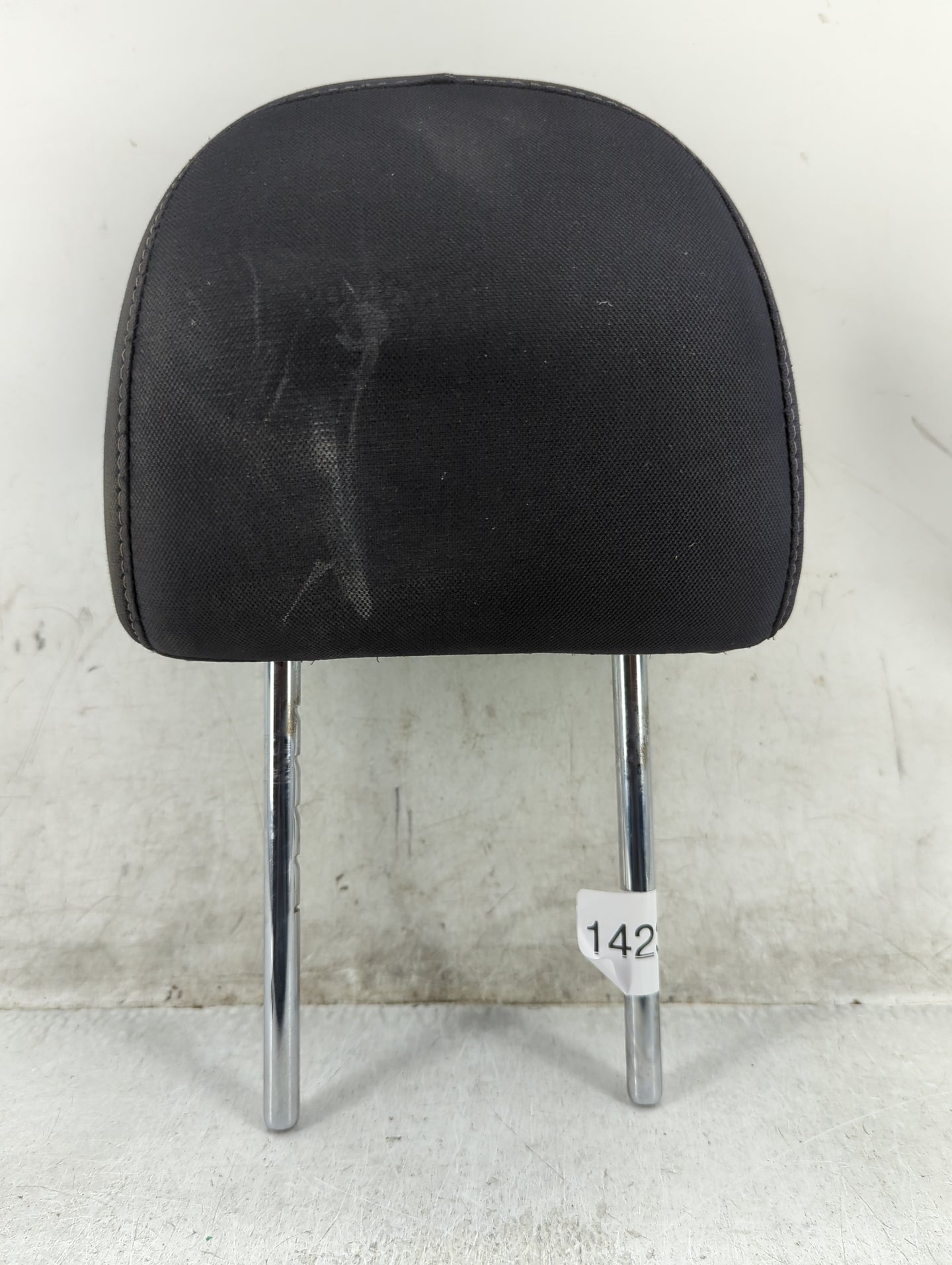 2016-2019 Nissan Sentra Headrest Head Rest Front Driver Passenger Seat - Oemusedautoparts1.com